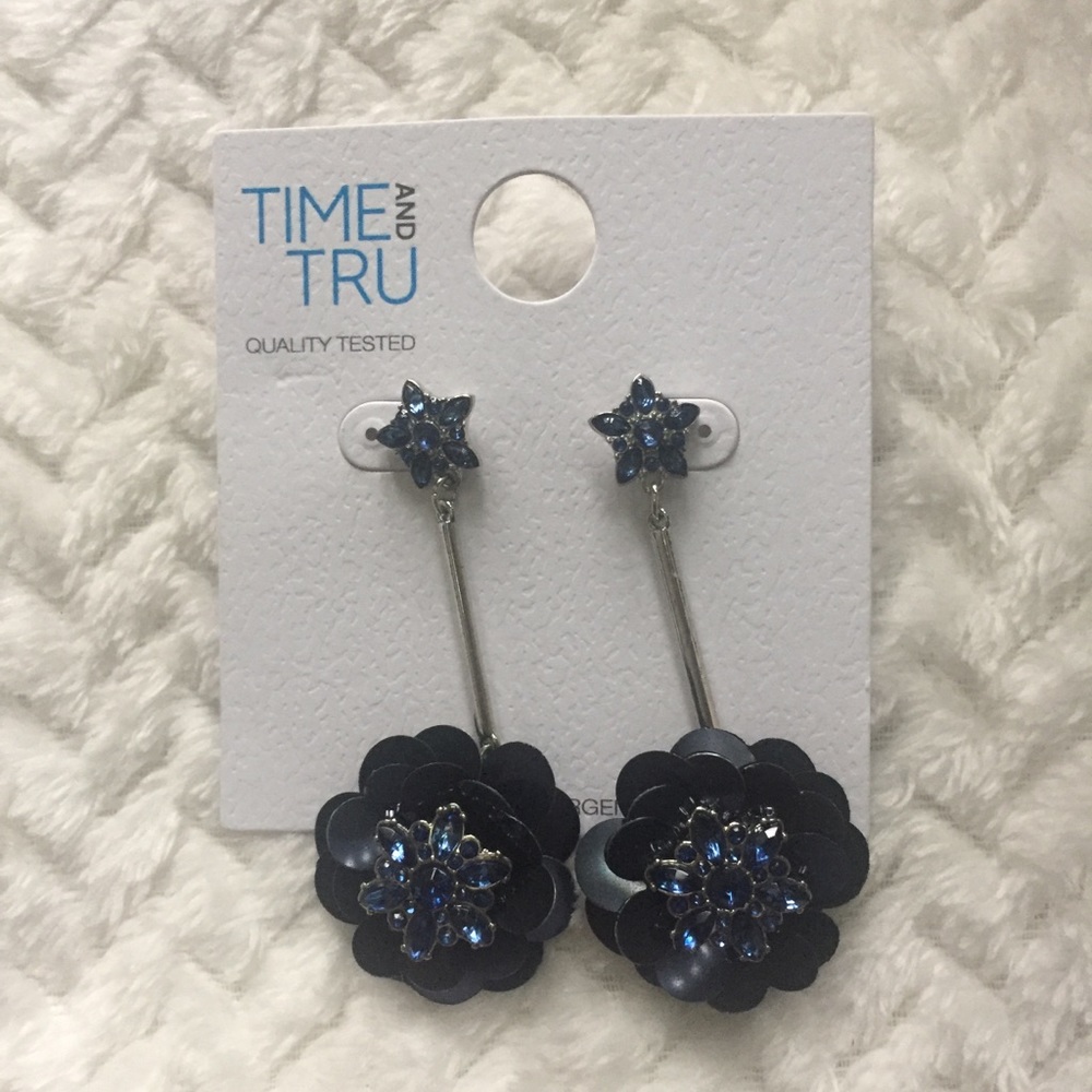 Bundle/Save 3 for $20 Time and Tru earrings only